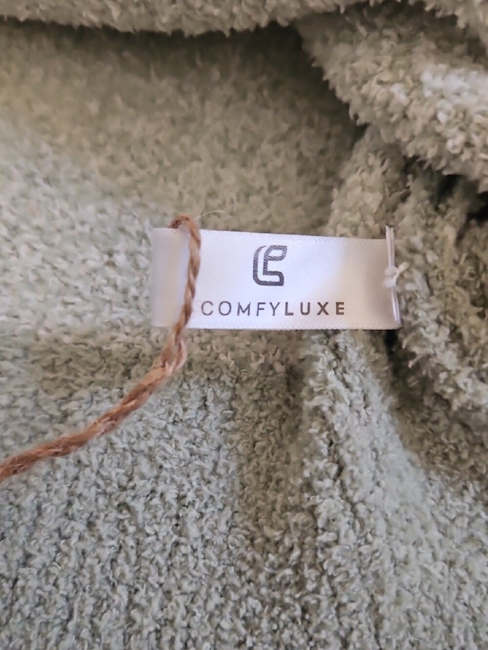 Comfyluxe Checkered Knit Lounge Set Fuzzy Sweater Drawstring Shorts Sage Cream L - Picture 4 of 9